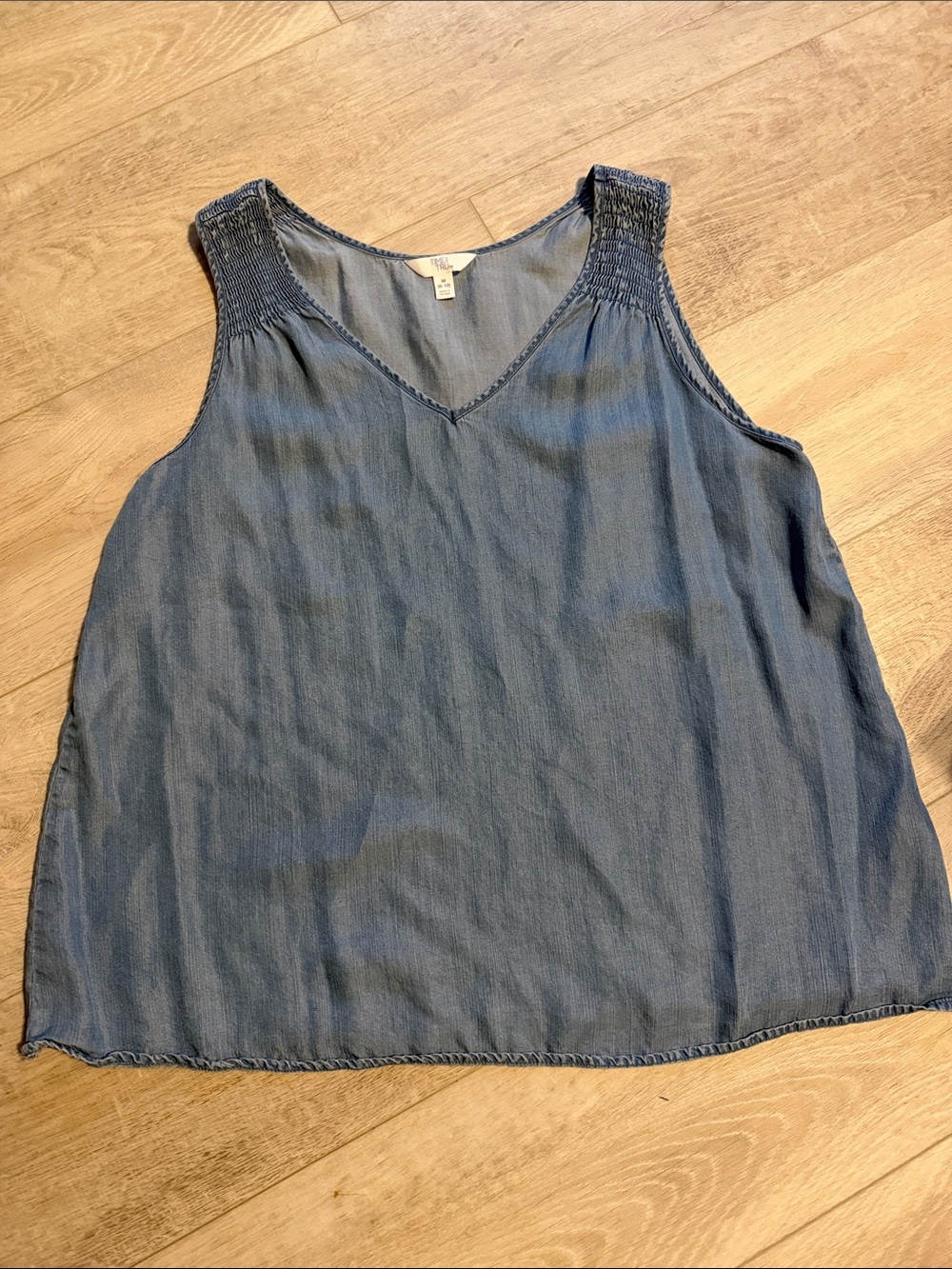 Time and Tru Light Blue V-Neck Sleeveless Tank with Smocked Shoulders